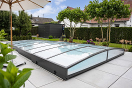 Edelstahlpool Komplettset Infinity® Eternity mit Überlauf-Fertigpool und optional elektrischem Rollo / Poolabdeckung  Poolgröße 3,5 x 7,0m | Überdachung Neo 4.5x8.5m