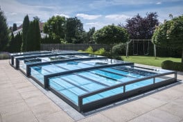 Pool-Überdachung / Poolabdeckung SkyCover® Pure 3.5x6.3m mit optional elektrischem Antrieb und schienenloser Ausführung