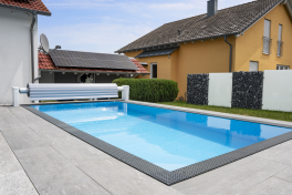 Vinylester Skimmer Pool Komplettset Fusion Bay mit Ecktreppe und optionaler Poolüberdachung / elektrischem Rollo  Poolgröße 3,0 x 6,0m | Oberflurrolladen - Offen