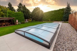 Pool-Überdachung / Poolabdeckung SkyCover® Neo 4.0x8.5m Standard-Verglasung: Doppelsteg